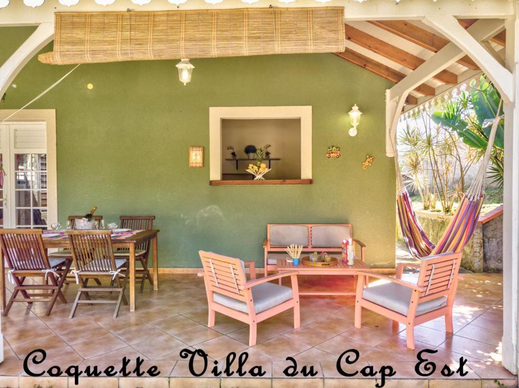 Coquette Villa Du Cap Est Le Francois Bagian luar foto