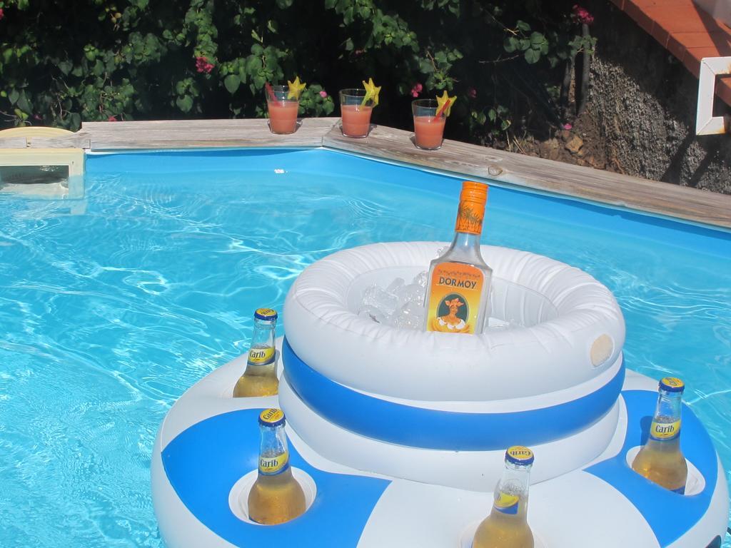 Coquette Villa Du Cap Est Le Francois Bagian luar foto